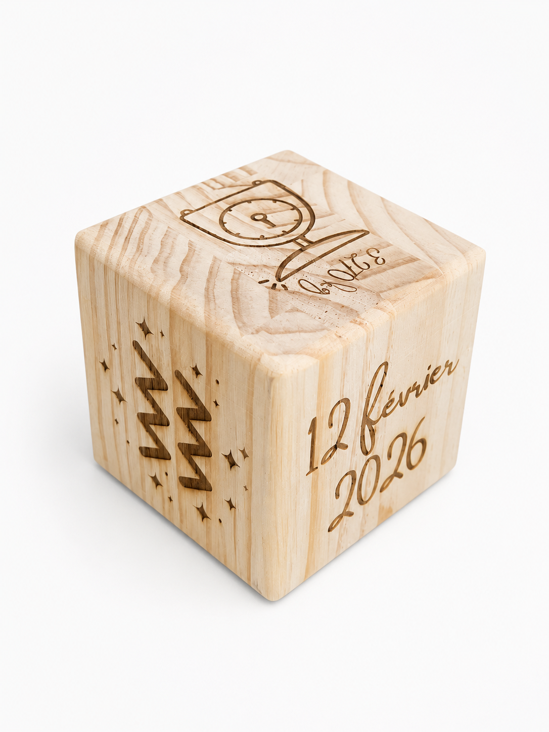 Cube de naissance en bois personnalisé